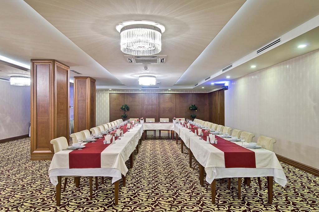 Tugcu Hotel Select Бурса Екстериор снимка